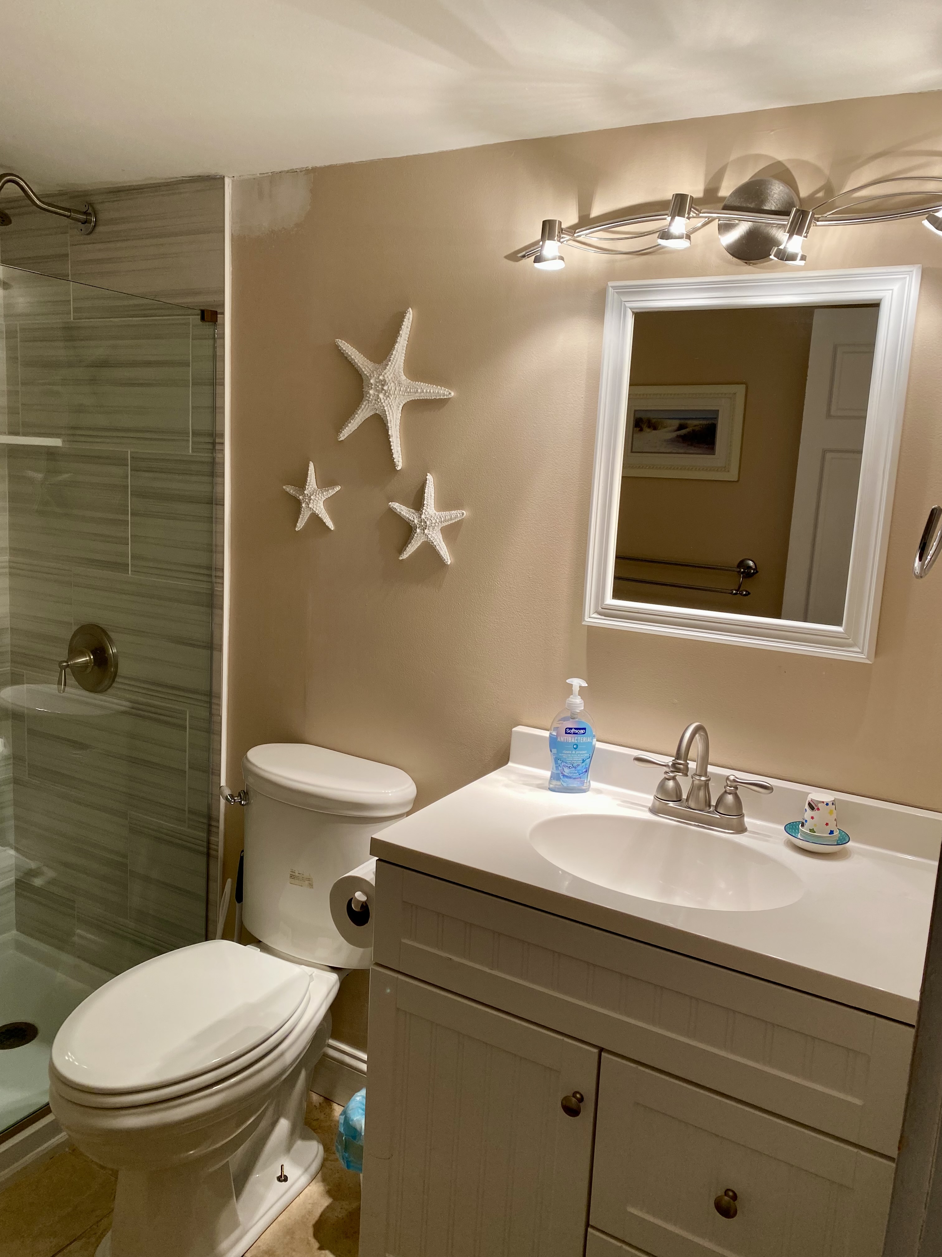 Terrace Suite Bathroom 2